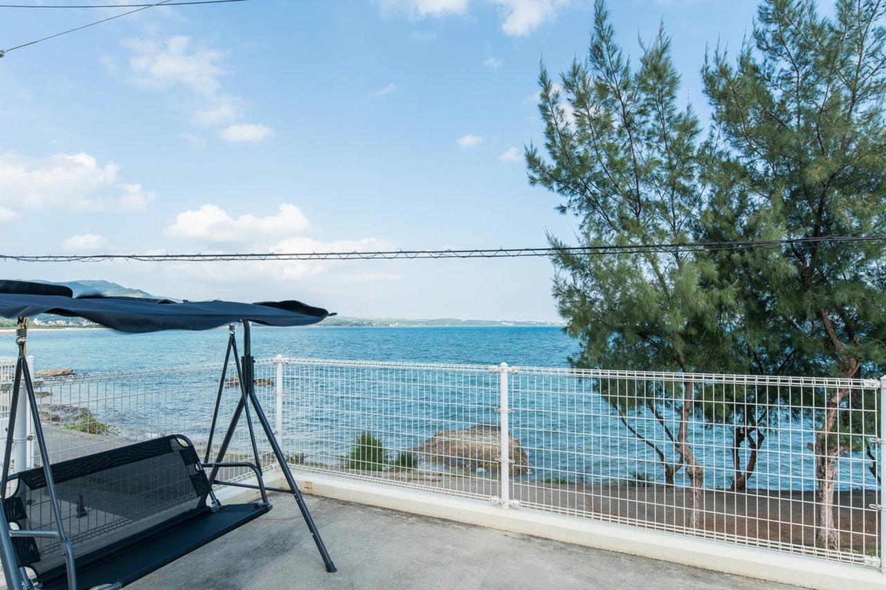 Sea Side Yaka Villa Onna Exterior photo